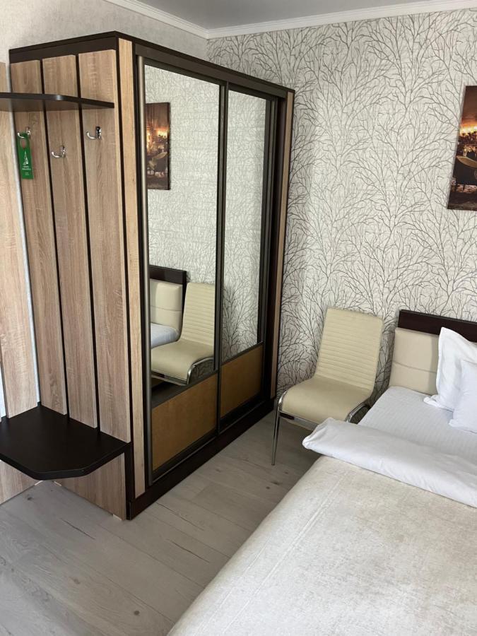 Elite Hotel Balti Buitenkant foto